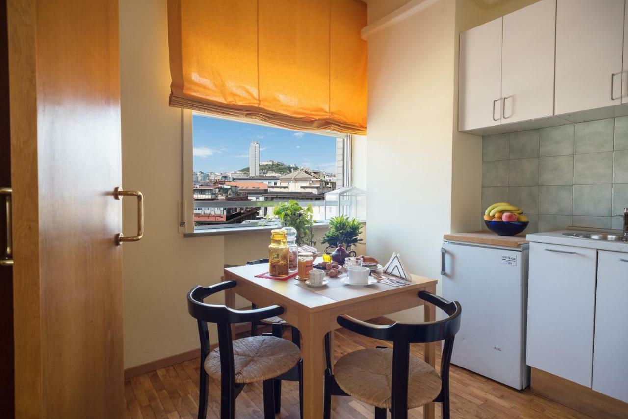 نابولي Casa Laurino B&B المظهر الخارجي الصورة